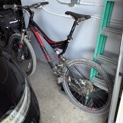 Specialized Stumpjumper Bike [Price Negotiable]
