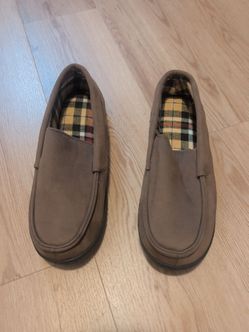 Men's Slippers size 12