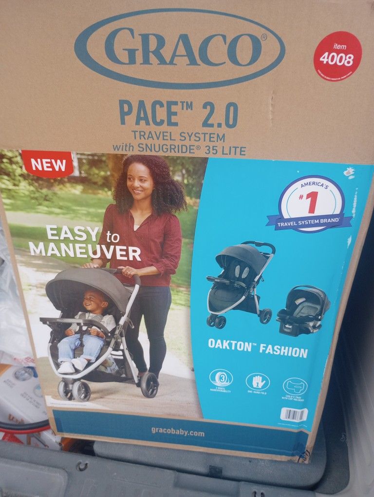 Infant Car Seat / Stroller Combo - Graco Pace 2.0 