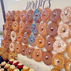 Donut Wall tabletop display stand