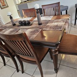 Dinning Table Set