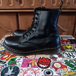 Womens Dr.Martens Boots