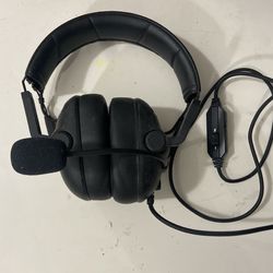 Video Game headset with sound control