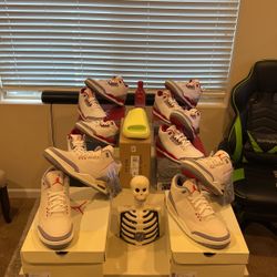 Jordan’s (3) ( 4y-13) Cardinal Red’s Muslim/ Yeezy Slides(10)