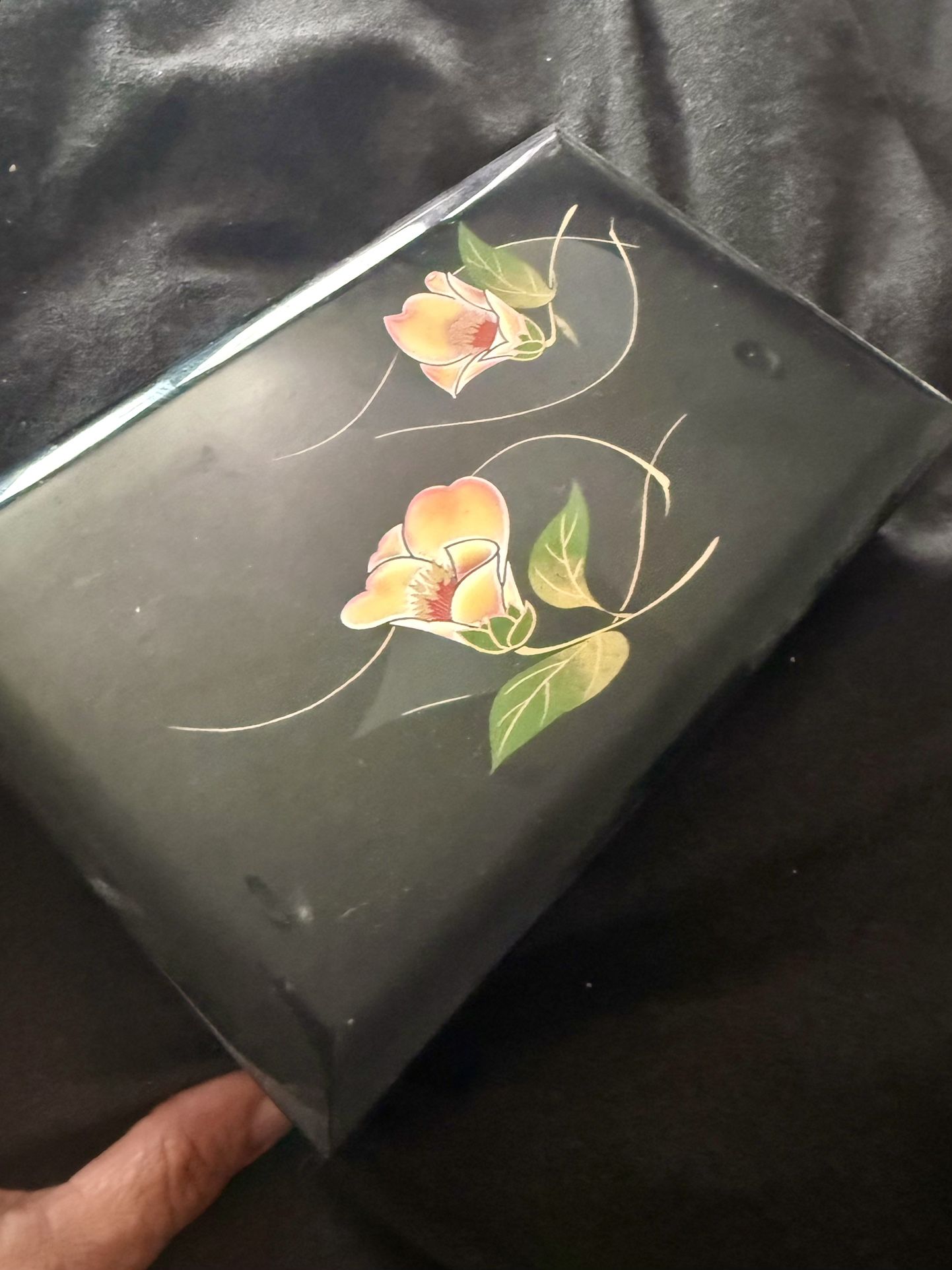 Small Vintage Japanese Music/Jewelry Box