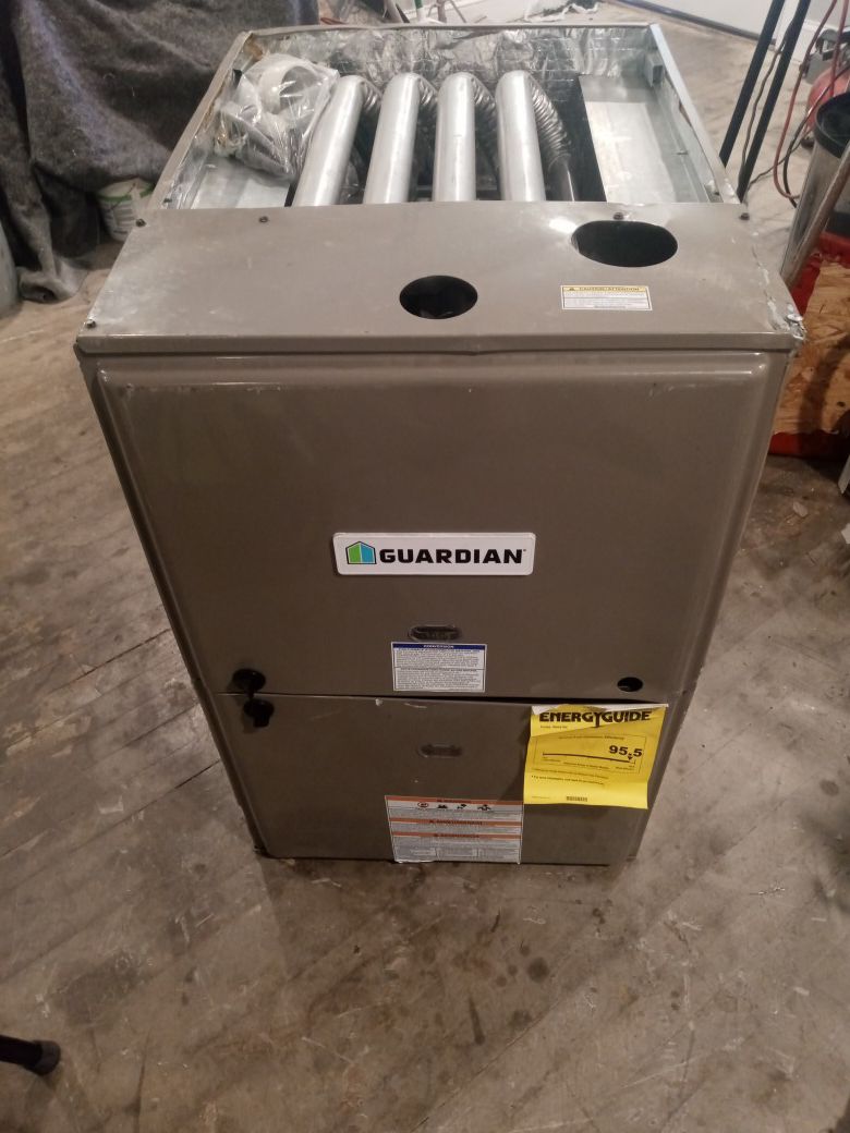 PRICE DROP....Brand new slightly dented at warehouse never been hooked up mobile home AC furnace combination three to three ton Guardian