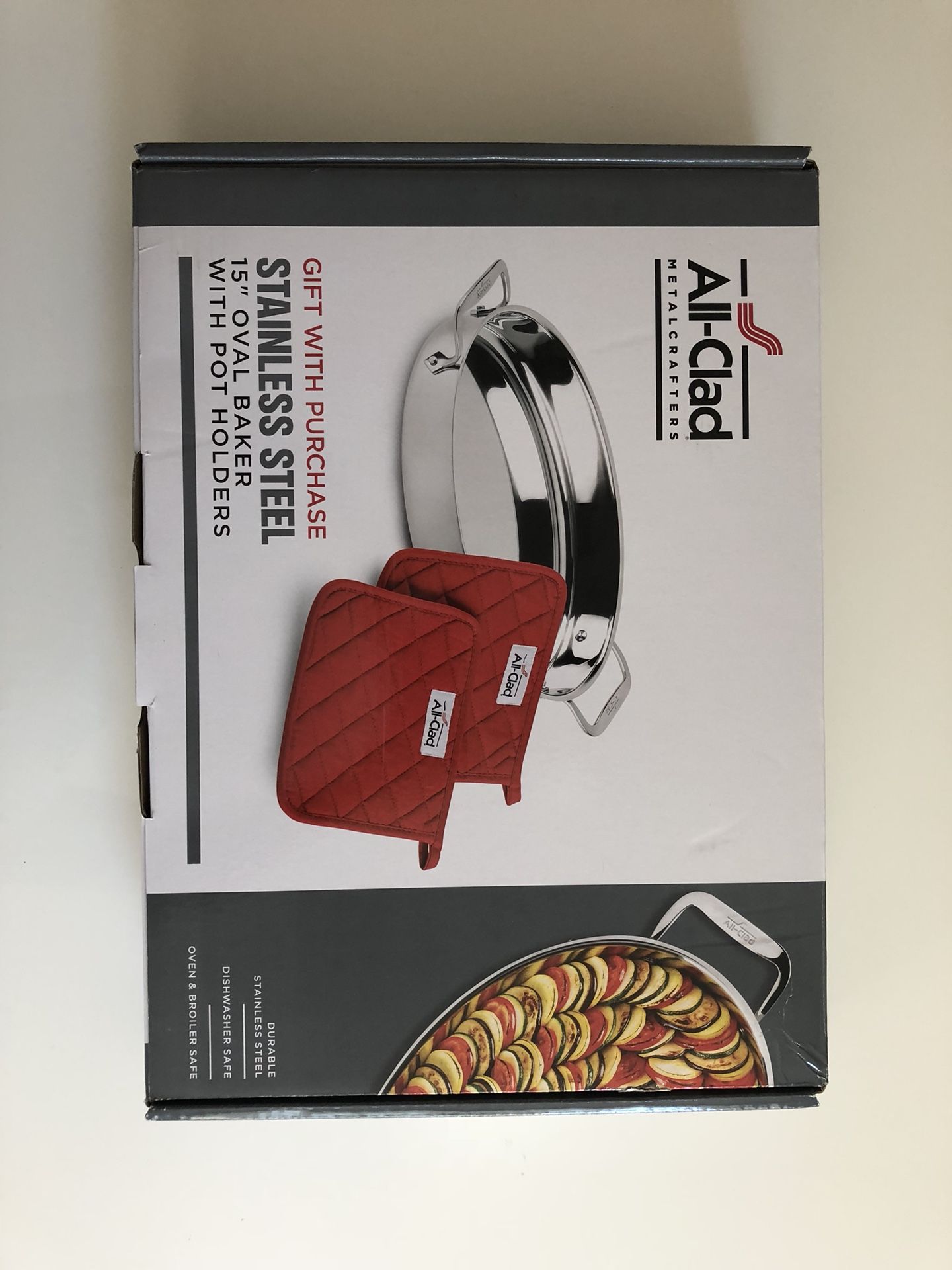 NEW All-Clad SS 15" Oval Baker & 2 Pot Holders