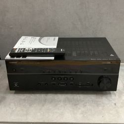 Yamaha Surround Sound Av Receiver Rxv385 With Manual And Remote Excellent Condition