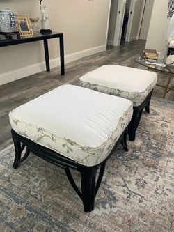 Wickrer foot stools with cushions