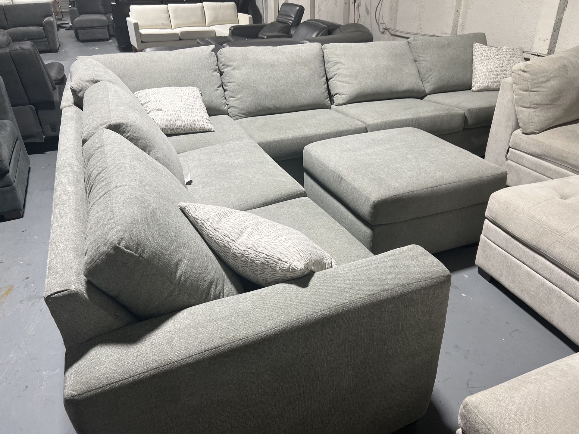 SECTIONAL COUCH SOFA 