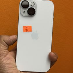Apple iPhone 15 128 gb unlocked with store warranty 
