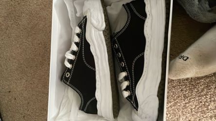 Black and white maison mihara hank size 9