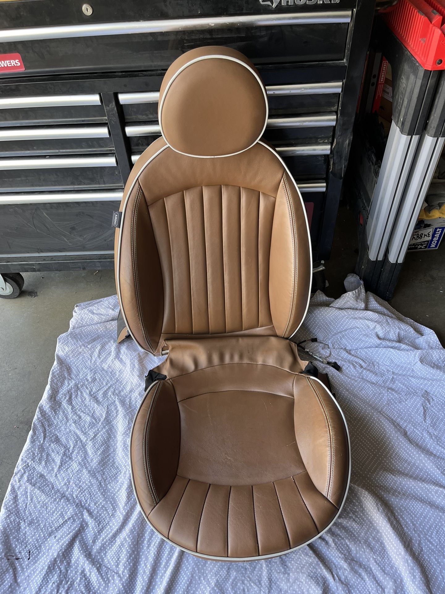 Mini Cooper Toffy Toffee Brown Lounge Leather Seat