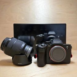 Sony A7iv (with 28-70 Kit Lens) (+ accessories)