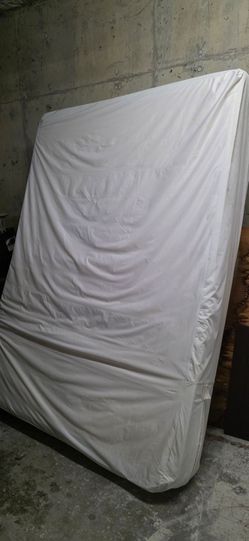 Queen mattress