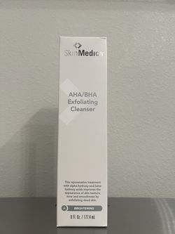AHA/BHA exfoliating cleanser