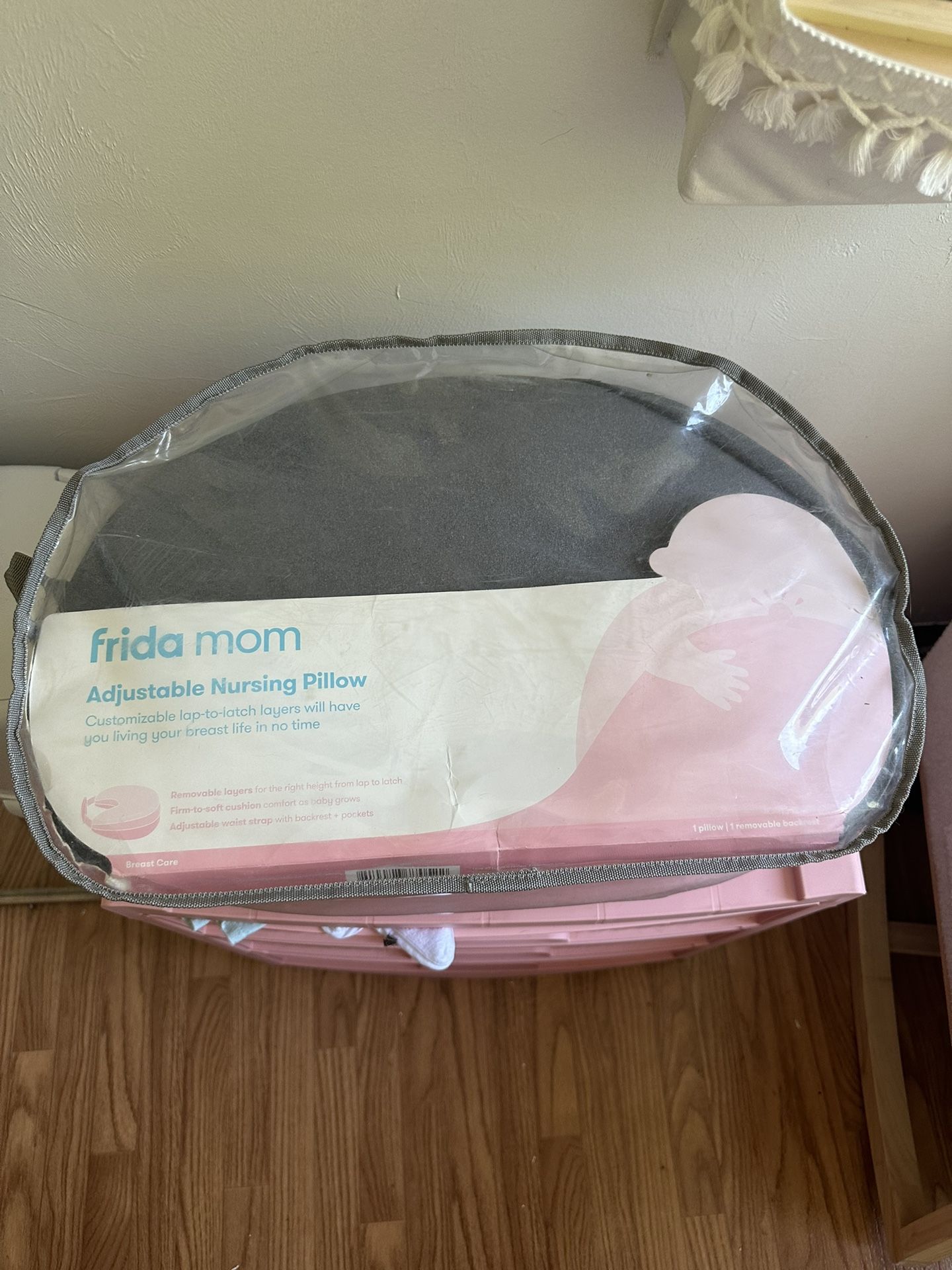 Frida Mom Nursing Pillow