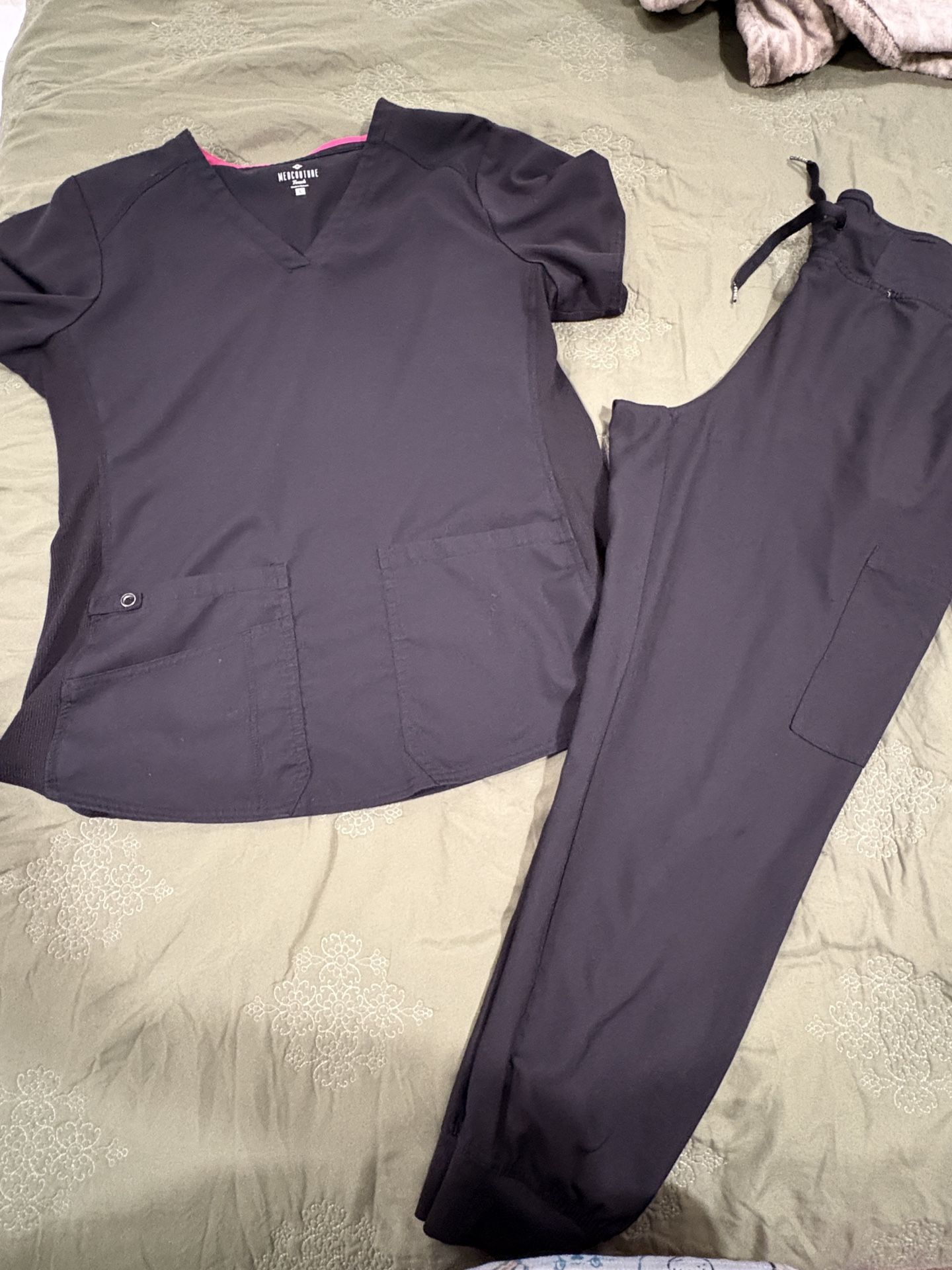 Med Couture Scrub Set Jogger Set Large