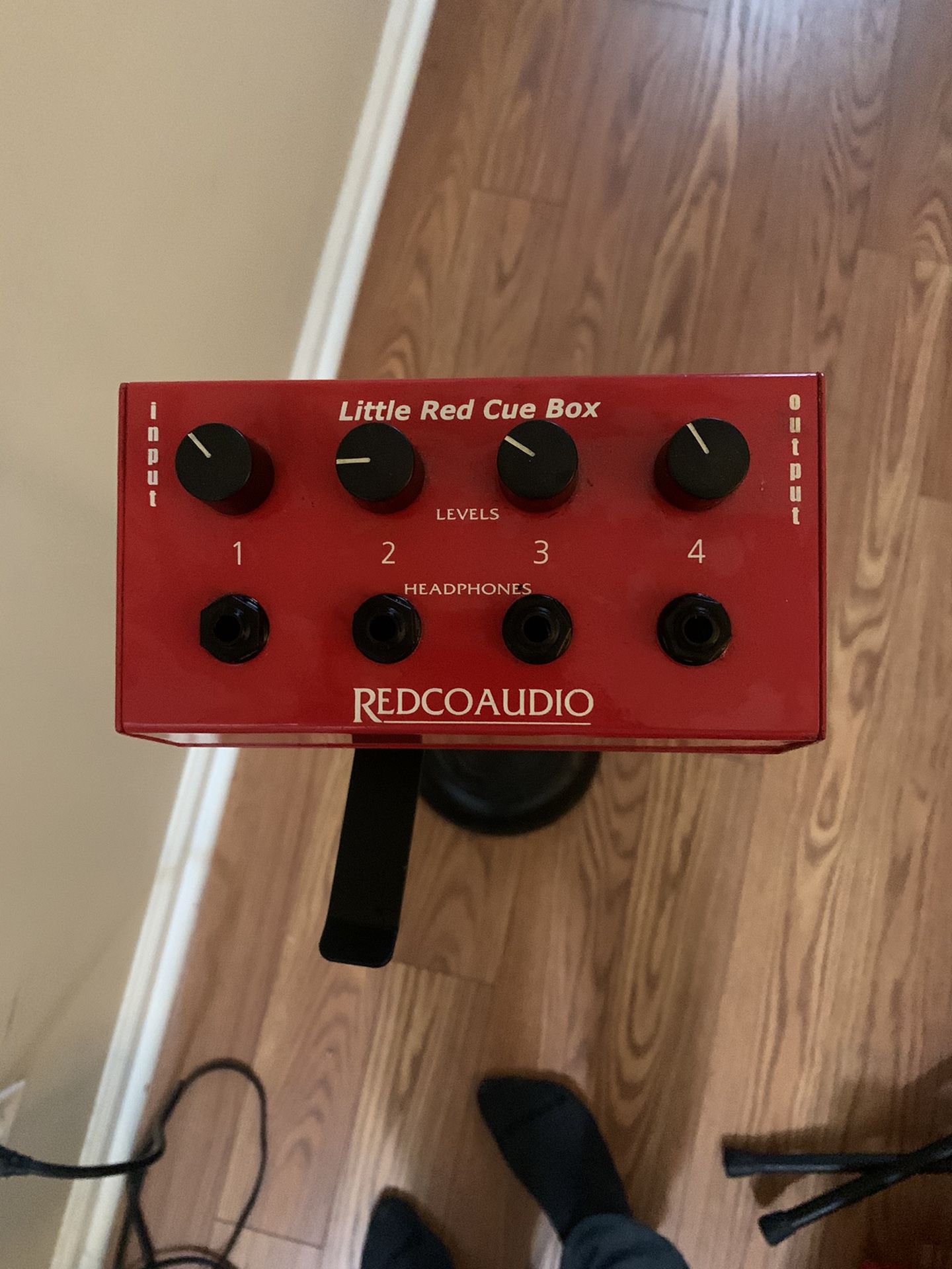 Redco Little Red Cue Box Passive Headphone