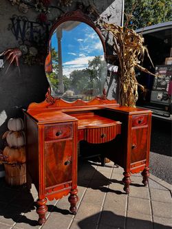 Antique Vanity Dressing Table