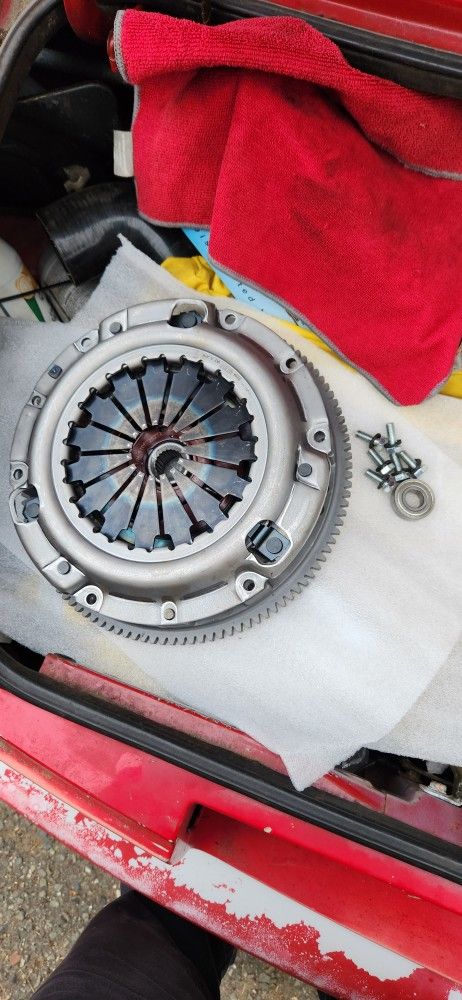 1(contact info removed).Mazda Miata 1.8Exedy Clutch Kit