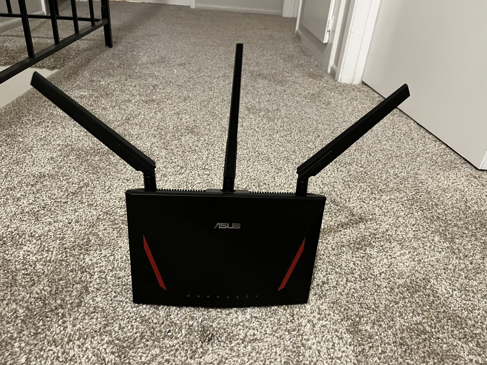 Asus RT-AC86U Dual Band Gaming Router