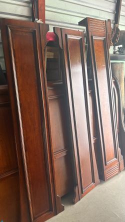 Wooden king size bed .cama king de madera dura