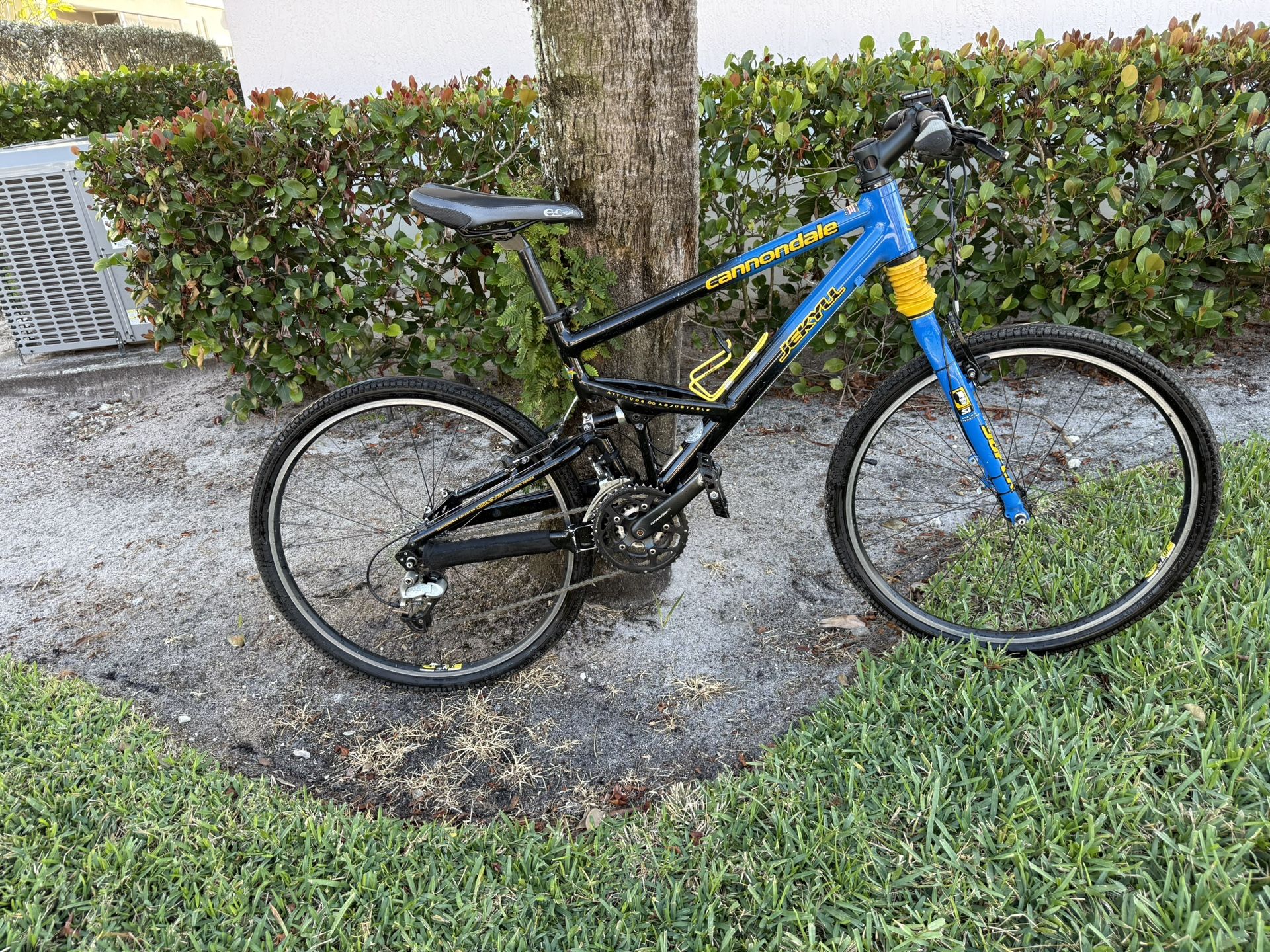 Canondale, Jekyll Medium Frame 26 Inch Wheel For Suspension