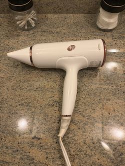 T3 Airluxe Hair Dryer
