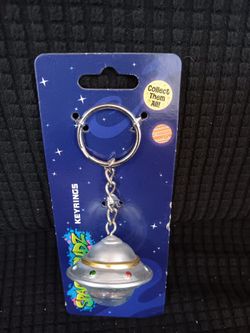 Keychain UFO with light