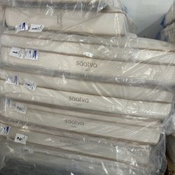 Luxury Saatva & Tempur-Pedic Mattresses – 50-80% Off!     •    Brand New, Minor Blemishes (Nothing That Affects Comfort)     •    King, Queen, Full, T