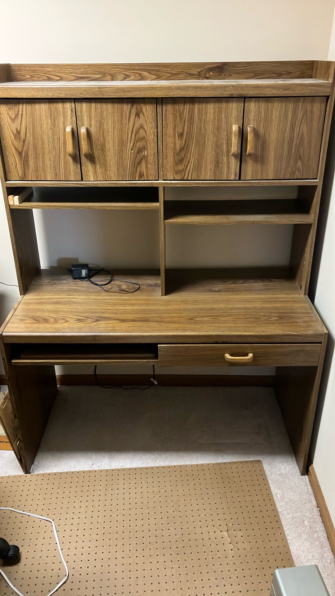 Desk Hutch Combo Must Go By 7/17!