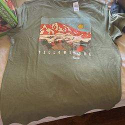 New Old Navy Shirt Size Medium 