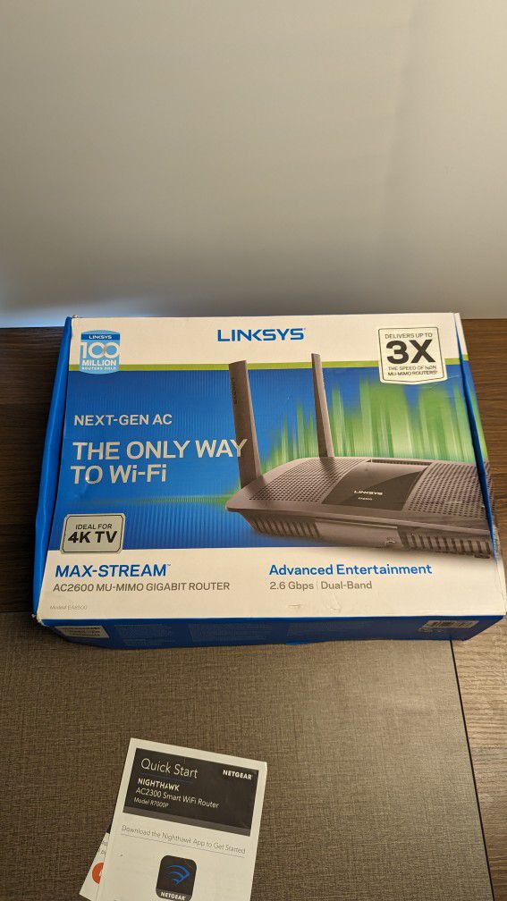 Linksys AC2600 4x4 MU-MIMO Dual-Band Gigabit Router with USB 3.0 and eSATA (EA8100)