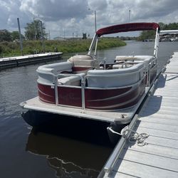 Pontoon Boat