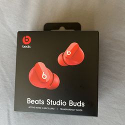 Beats Studio Buds