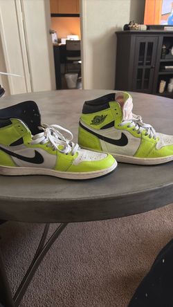 Air Jordan retro high size 10
