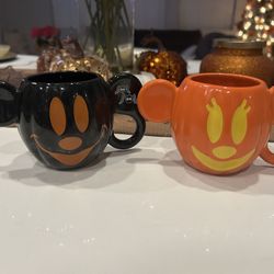Mickey And Minnie Mug Set