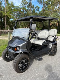 EZGO LIBERTY 4 FORWARD LITHIUM GOLF CART