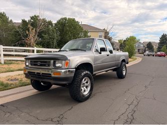 1994 Toyota pickup super cab