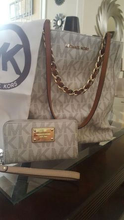Authentic Michael Kors