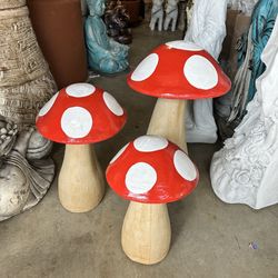 Concrete mushroom