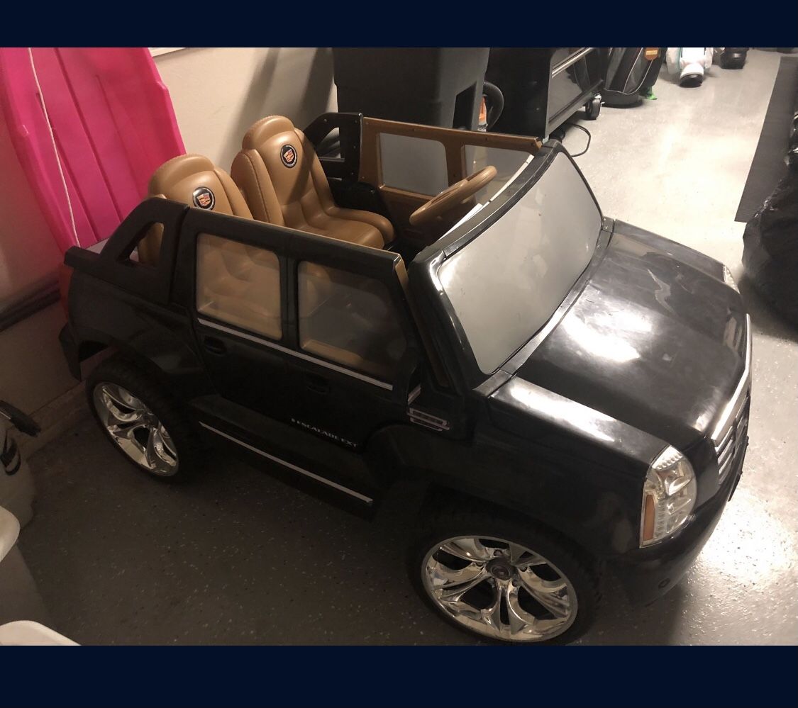 cadillac escalade toy car