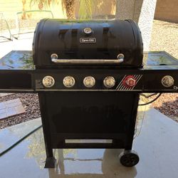 Dyna-Glo 5 Burner BBQ grill