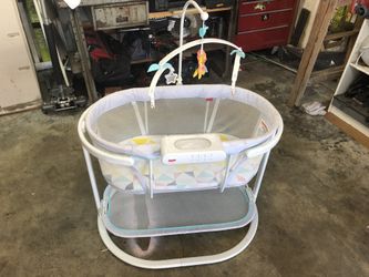 Fisher Price Bassinet