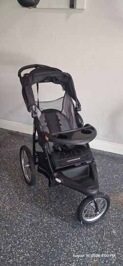 3 wheel jogging stroller