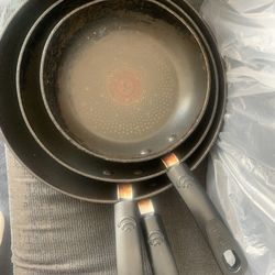 Set Of Pans