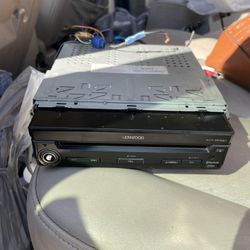 Kenwood DVD single din Bluetooth 