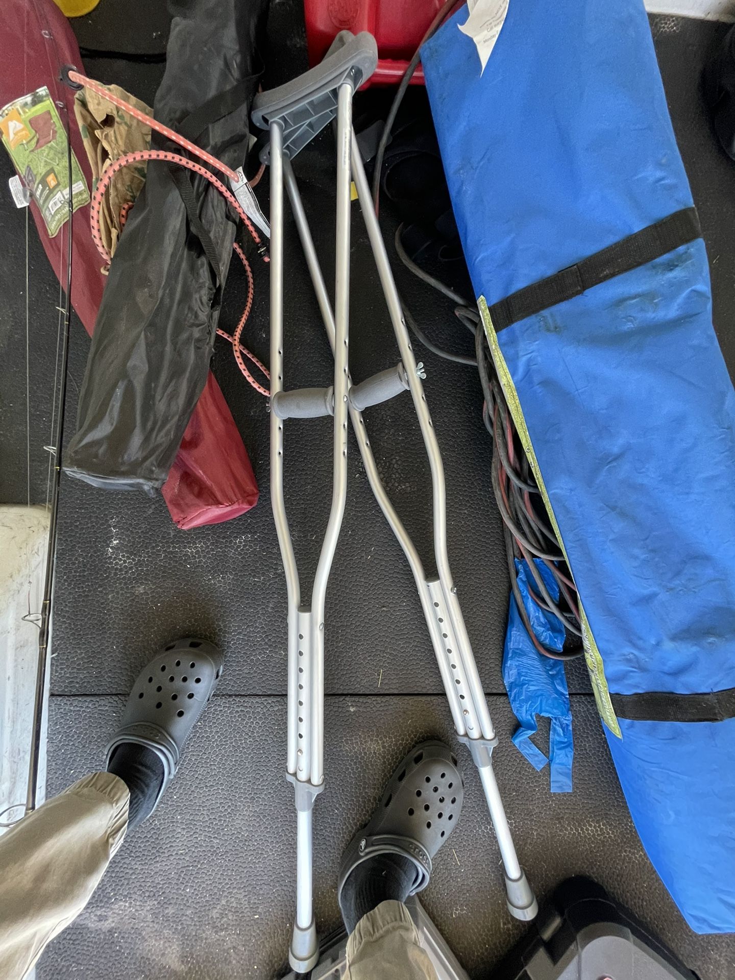 Adult Crutches