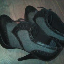 Women's Shoes MAKE OFFER